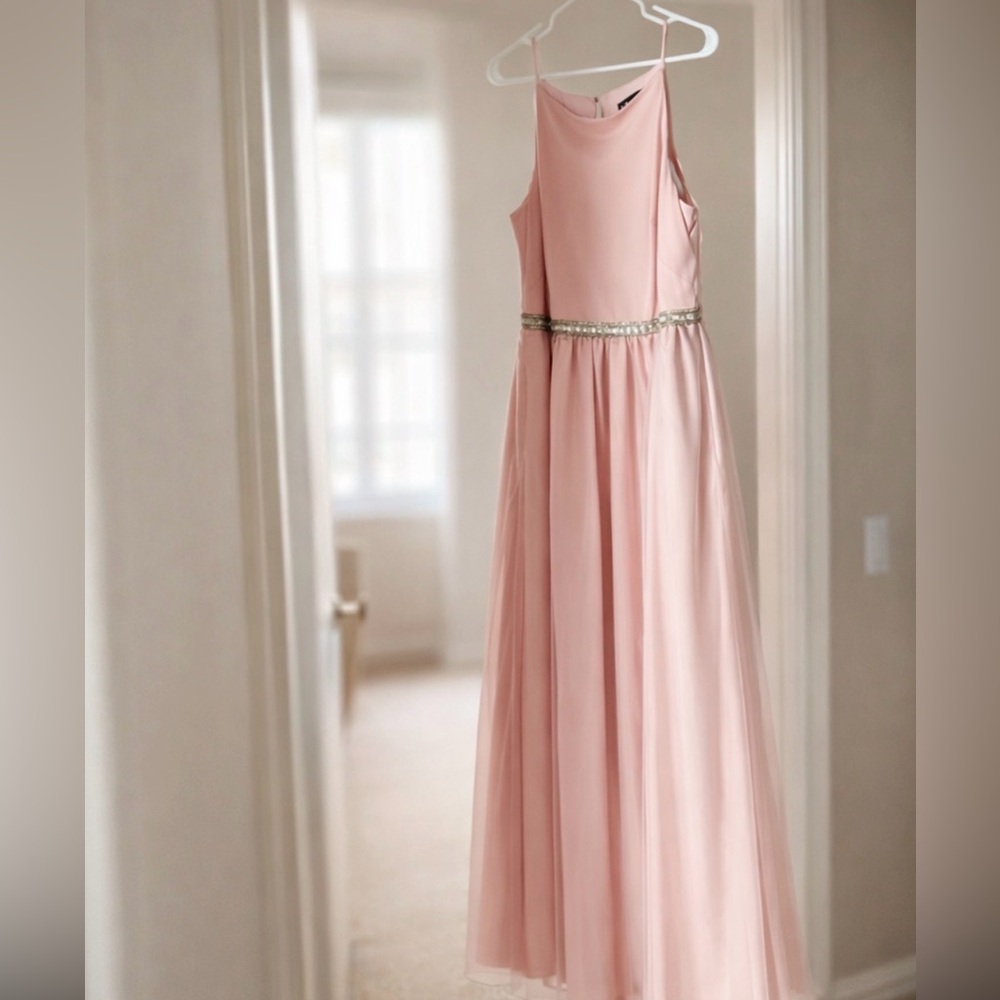 Elegant Pink Dress with Belt